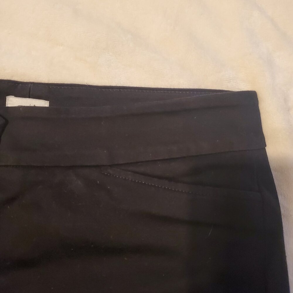 Cache Bermuda Shorts - Picture 3 of 6